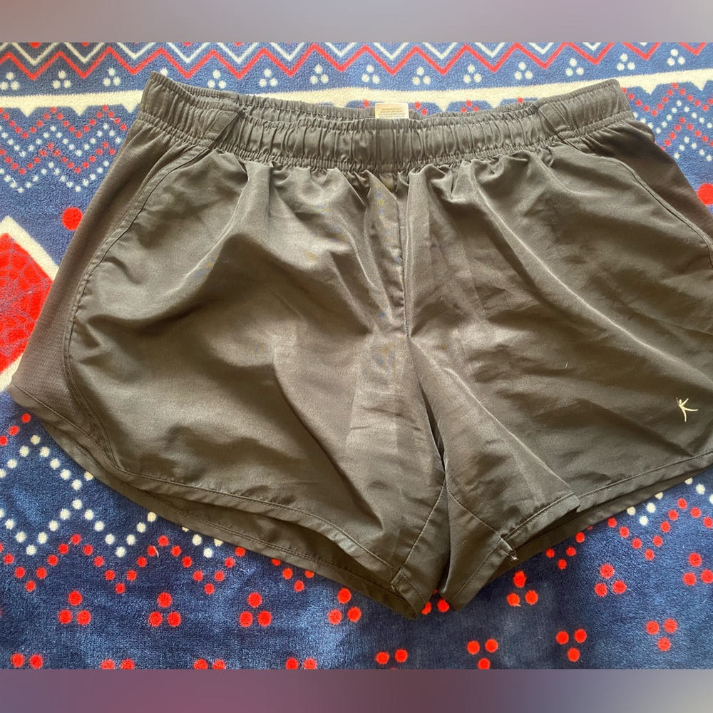 Athletic shorts